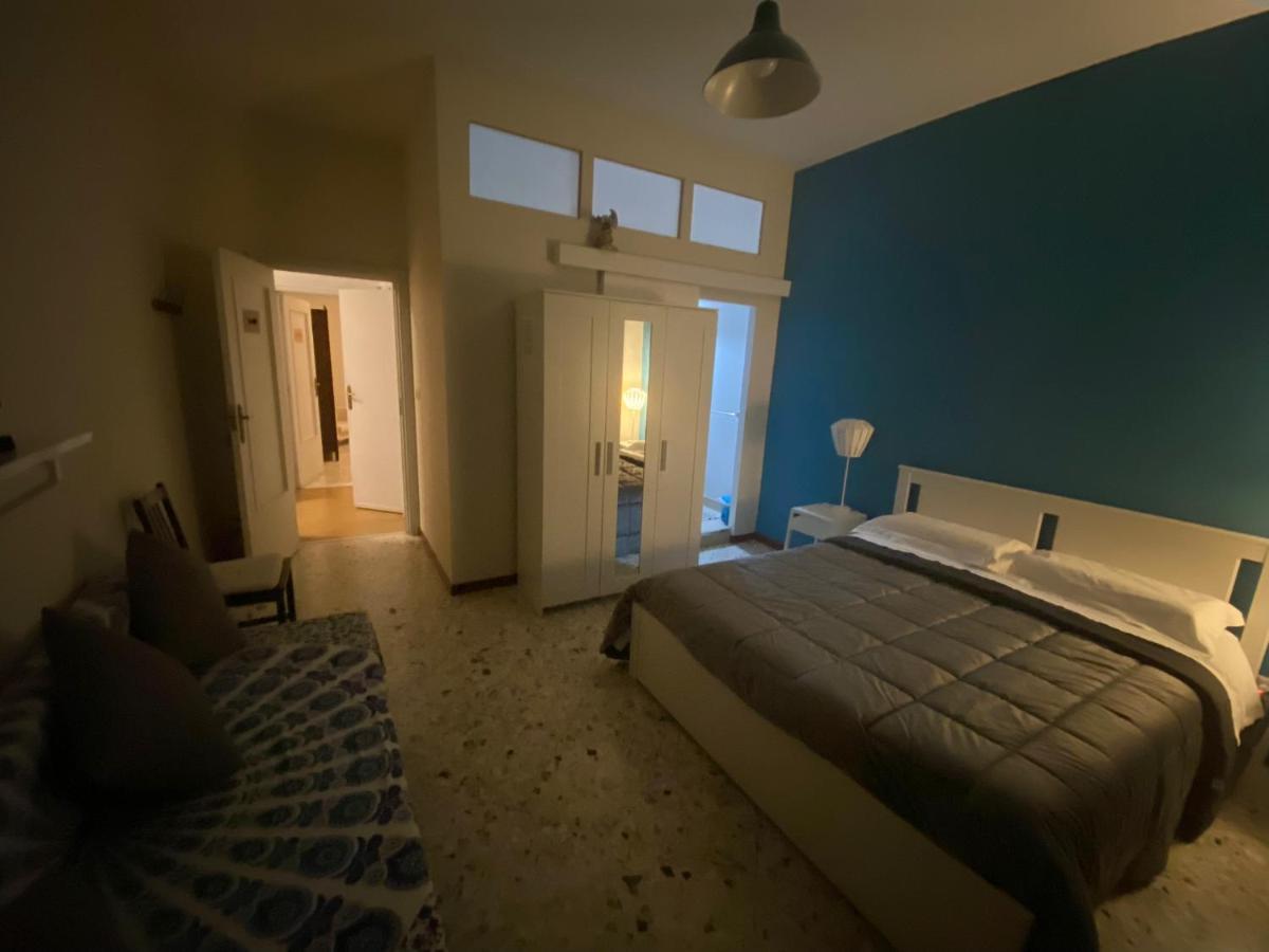 Chez Gle B&B Bari Bagian luar foto